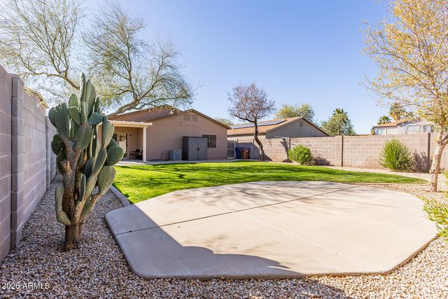 1006 E Renegade Trail, San Tan Valley, AZ 85143