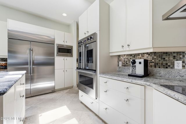240 LAUREL Lane, Ponte Vedra Beach, FL 32082