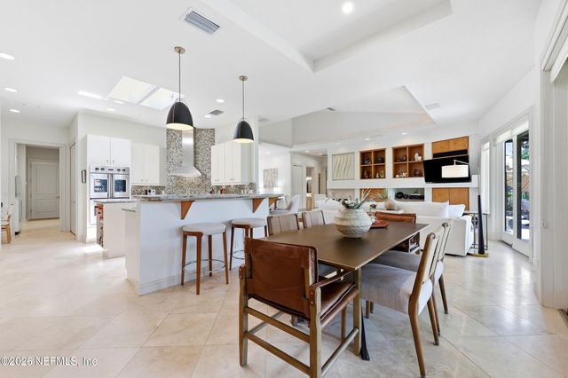 240 LAUREL Lane, Ponte Vedra Beach, FL 32082