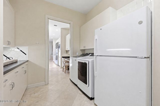 240 LAUREL Lane, Ponte Vedra Beach, FL 32082