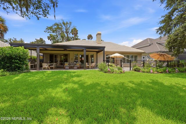 240 LAUREL Lane, Ponte Vedra Beach, FL 32082