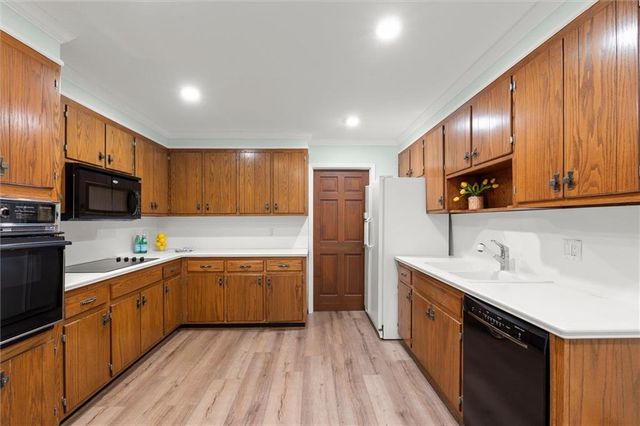 2932 Village Drive, Marietta, GA 30062