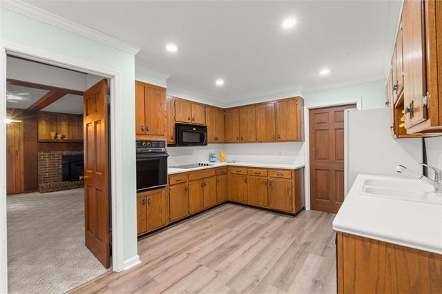 2932 Village Drive, Marietta, GA 30062