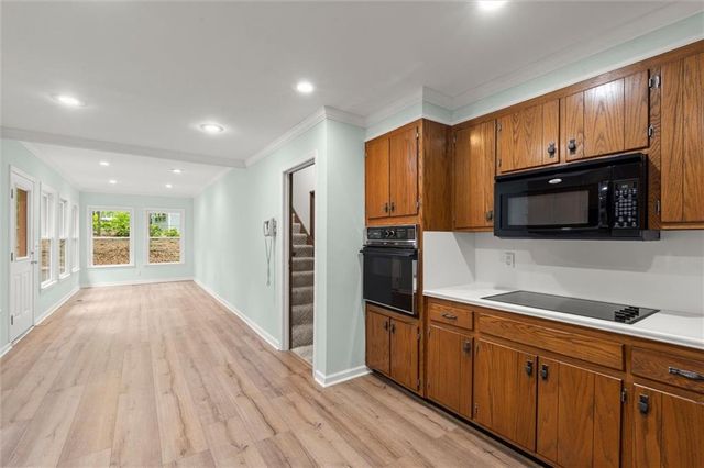 2932 Village Drive, Marietta, GA 30062