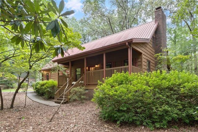 2932 Village Drive, Marietta, GA 30062