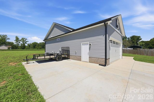 140 Smoke Lane, Salisbury, NC 28147
