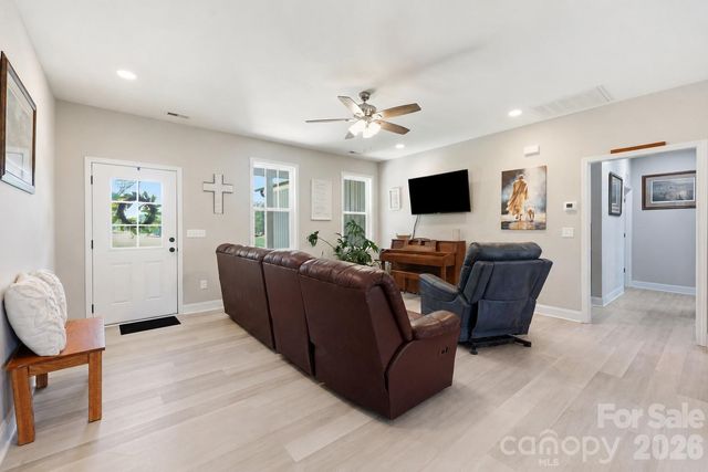 140 Smoke Lane, Salisbury, NC 28147