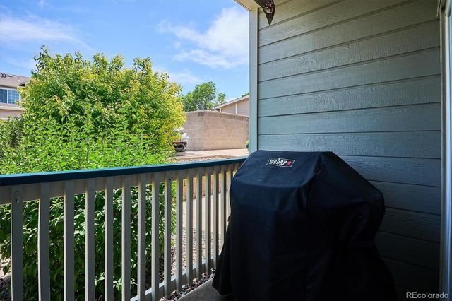 8437 Thunder Ridge Way 103, Highlands Ranch, CO 80126
