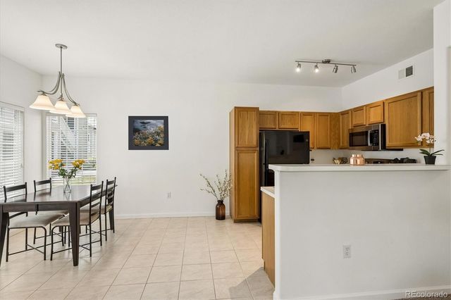 8437 Thunder Ridge Way 103, Highlands Ranch, CO 80126