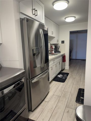 1703 SW 131st Place Cir S, Miami, FL 33175