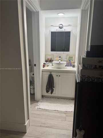 1703 SW 131st Place Cir S, Miami, FL 33175