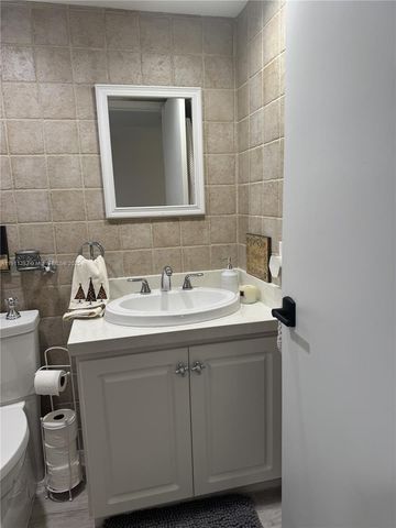 1703 SW 131st Place Cir S, Miami, FL 33175