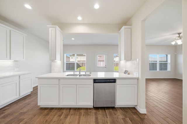 32942 Silver Meadow Way, Brookshire, TX 77423