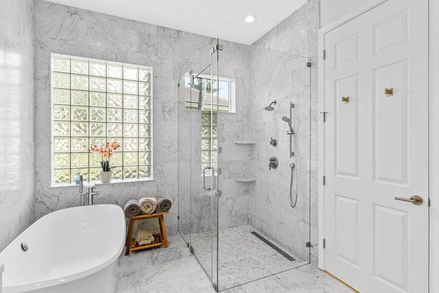 5440 NW 41st Terrace, Boca Raton, FL 33496
