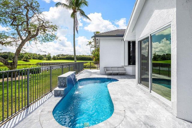 5440 NW 41st Terrace, Boca Raton, FL 33496