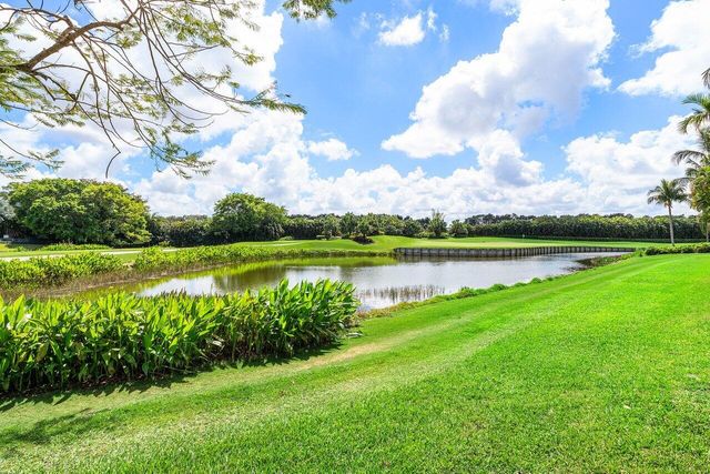 5440 NW 41st Terrace, Boca Raton, FL 33496
