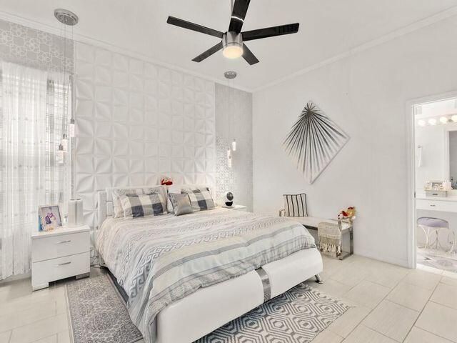 596 NW Lambrusco Drive, Port St Lucie, FL 34986