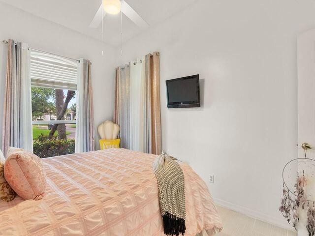 596 NW Lambrusco Drive, Port St Lucie, FL 34986