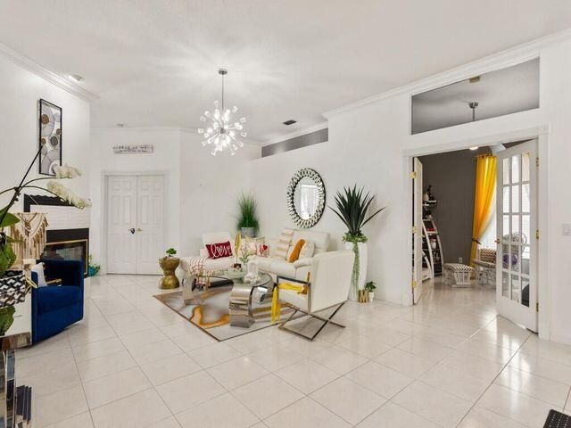 596 NW Lambrusco Drive, Port St Lucie, FL 34986