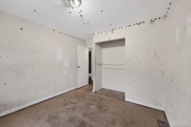 1051 Flintlock Drive, Cincinnati, OH 45231