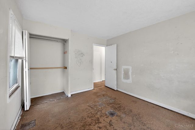 1051 Flintlock Drive, Cincinnati, OH 45231