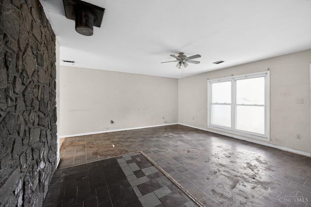 1051 Flintlock Drive, Cincinnati, OH 45231