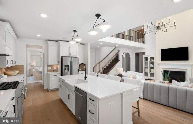 18441 SUGAR SNAP CIR, Leesburg, VA 20176