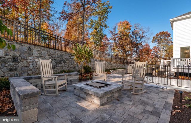 18441 SUGAR SNAP CIR, Leesburg, VA 20176