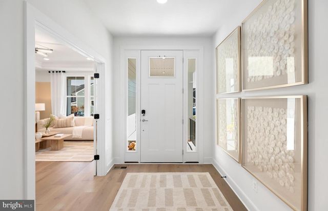 18441 SUGAR SNAP CIR, Leesburg, VA 20176