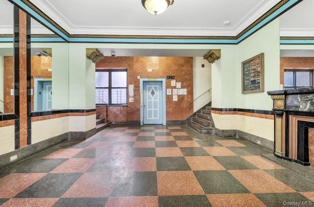 40-05 Ithaca Street 6D, Elmhurst, NY 11373