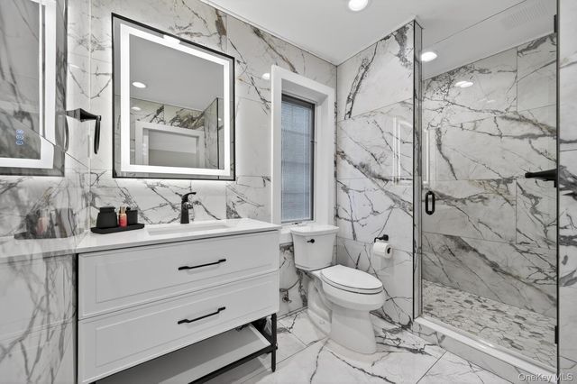 14 Woodland Drive, Old Bethpage, NY 11804