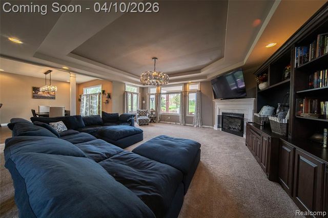 67102 Rachael Lane, Washington, MI 48095