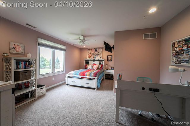 67102 Rachael Lane, Washington, MI 48095