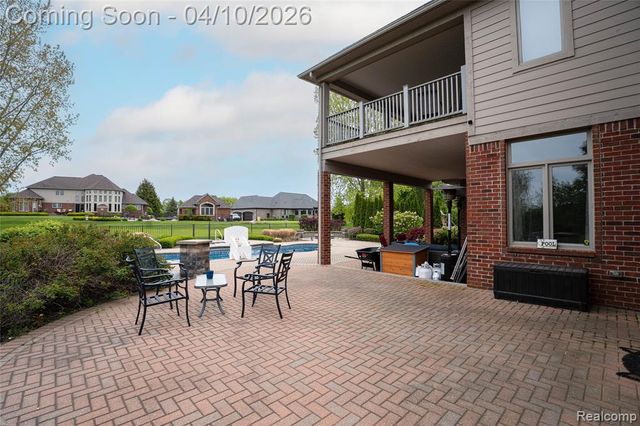 67102 Rachael Lane, Washington, MI 48095