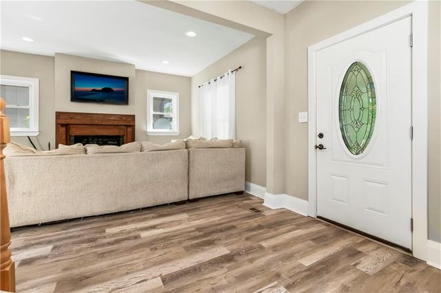 207 N 15th Street, Kansas City, KS 66102