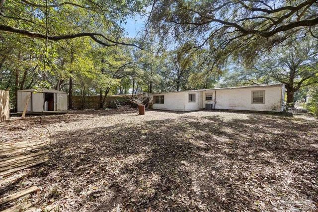 6480 Gaynell Ave, Milton, FL 32570