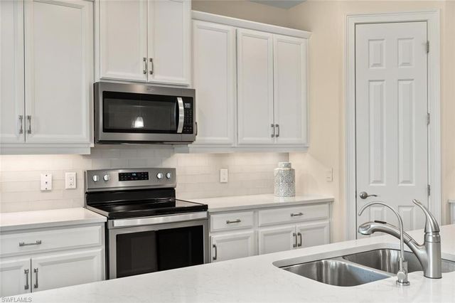 18772 Royal Hammock BLVD, Naples, FL 34114