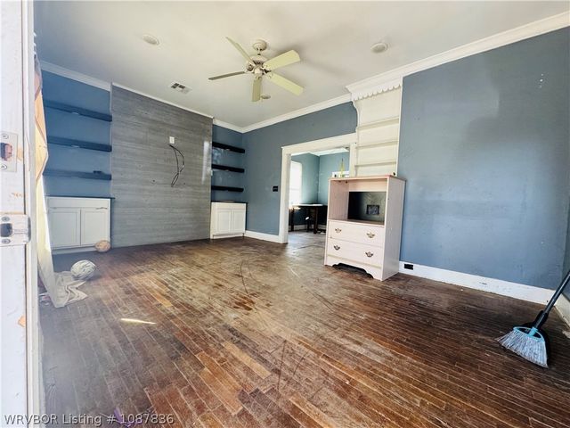 1805 T Street, Fort Smith, AR 72901