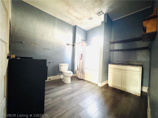 1805 T Street, Fort Smith, AR 72901