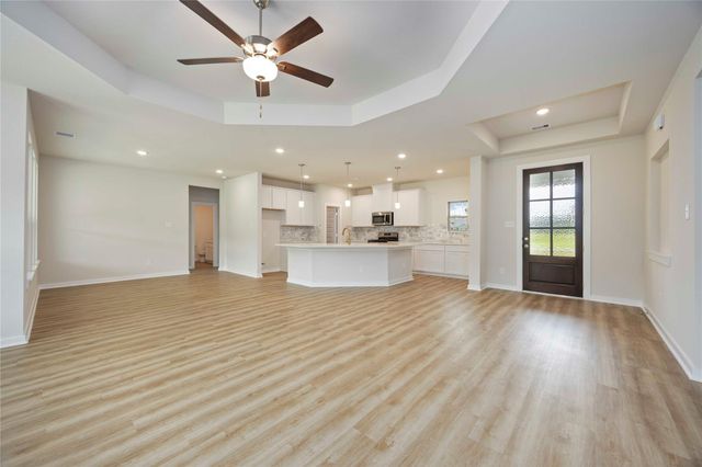 400 Barton Place Drive, Tarkington, TX 77327