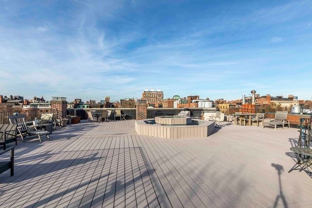 250 Commonwealth Ave 22, Boston, MA 02116