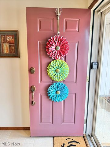 33162 Eagles Glen Court, North Ridgeville, OH 44039