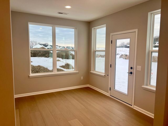 19671 Hunters Ridge, Corcoran, MN 55374