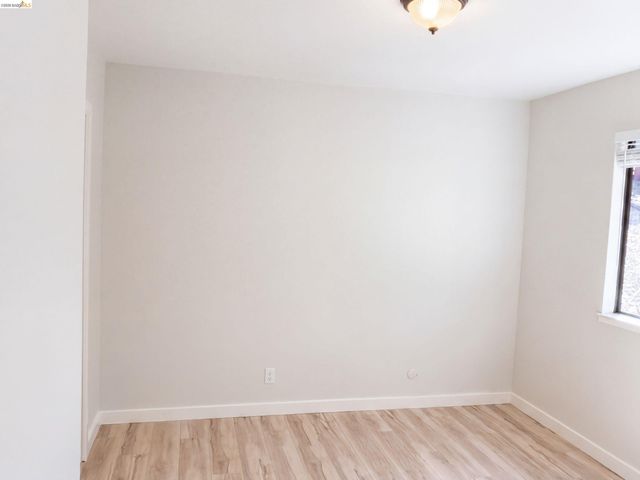2281 Yale St, Martinez, CA 94553