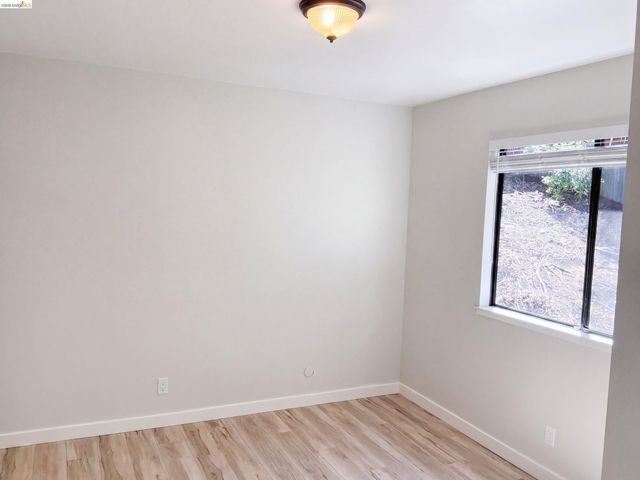 2281 Yale St, Martinez, CA 94553