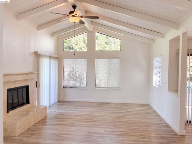 2281 Yale St, Martinez, CA 94553