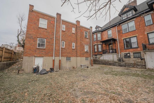 735 Elberon Avenue, Cincinnati, OH 45205