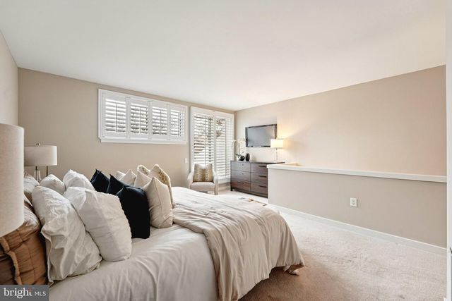 816 N NEWKIRK ST, Philadelphia, PA 19130