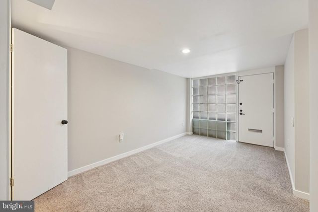 816 N NEWKIRK ST, Philadelphia, PA 19130