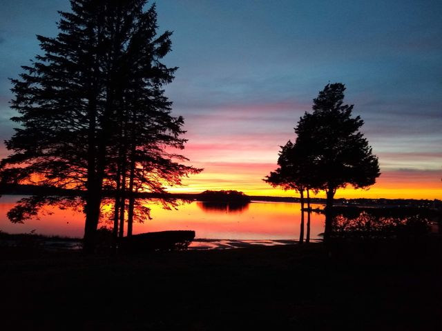 12 Groveland Street, Buzzards Bay, MA 02532